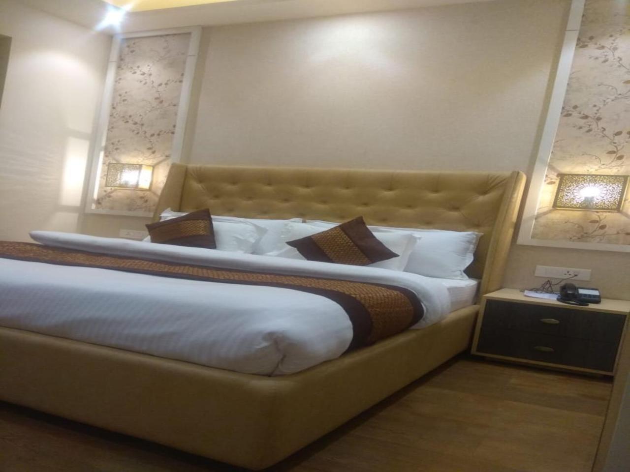 Csjs Inn By Krishna Group Of Hotels Amritsar Exterior foto
